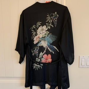 Black Floral Silky Kimono Robe